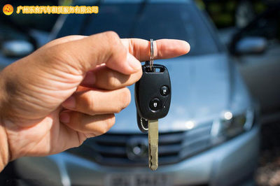 以租代購提車被嘲笑，幾年后他們都傻眼了！